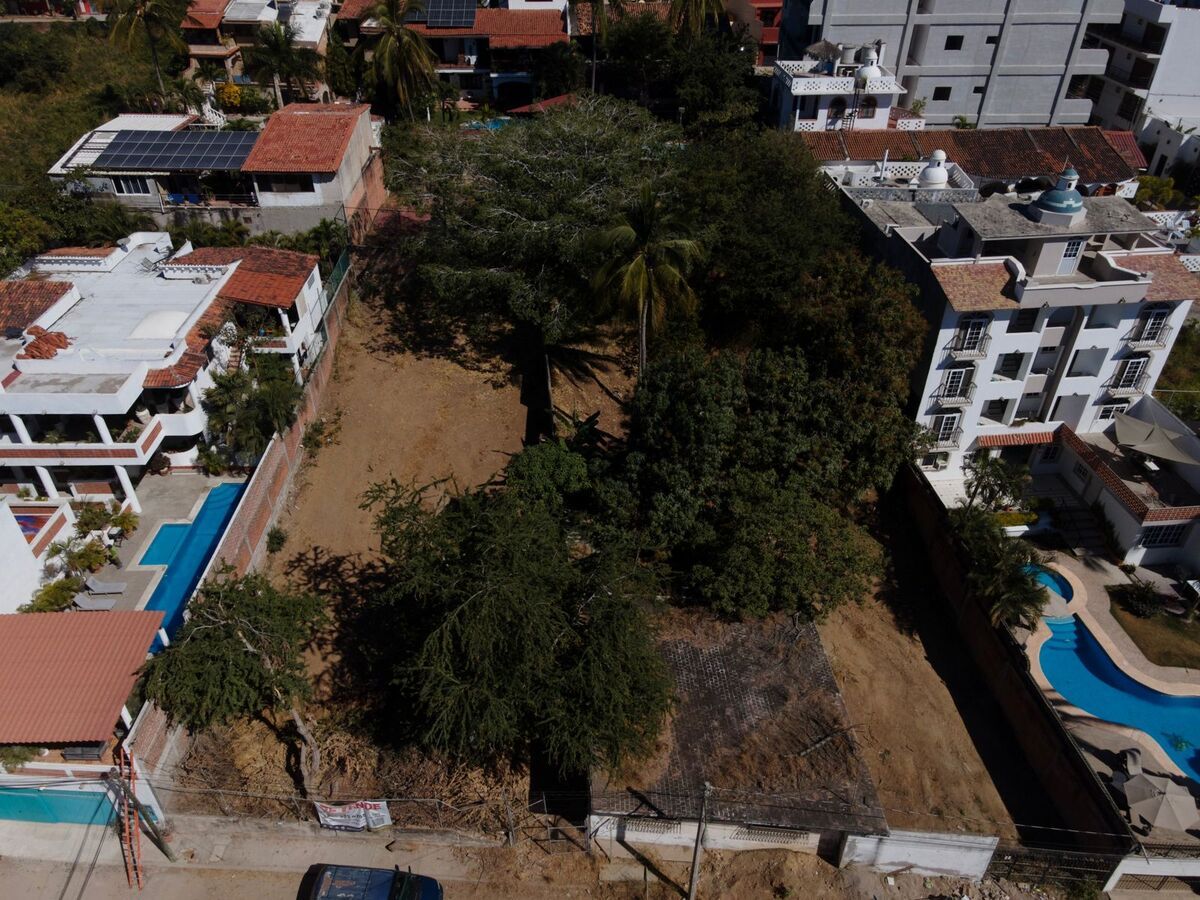 TERRENO EN VENTA EN BUCERÍAS - foto 1