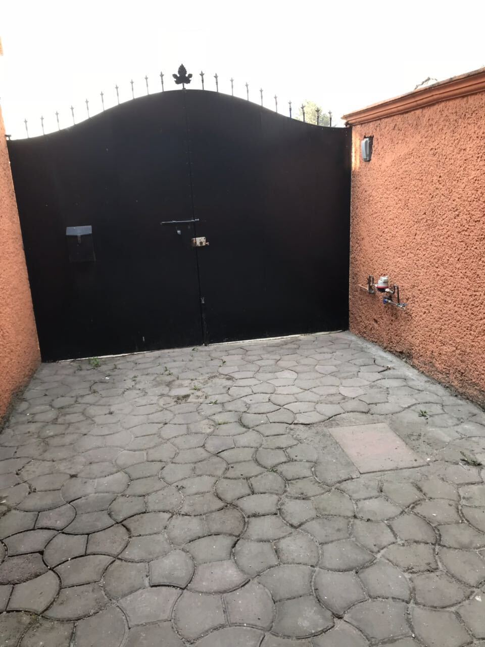 1 of 10