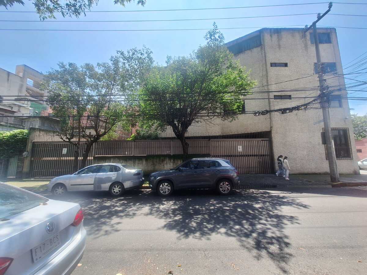 2 de 14