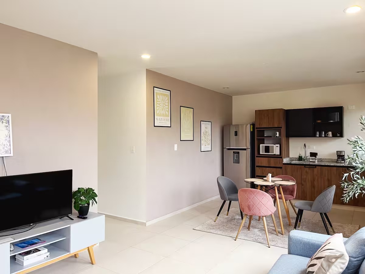 5 de 18: sala vista  a comedor