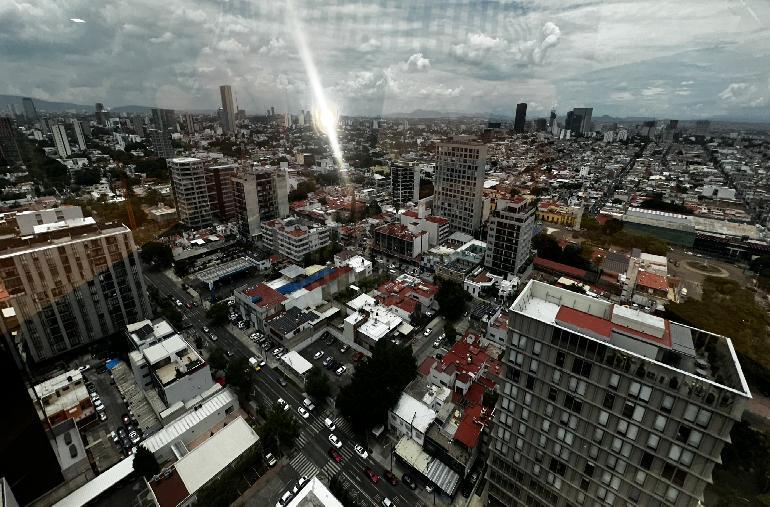 3 de 18