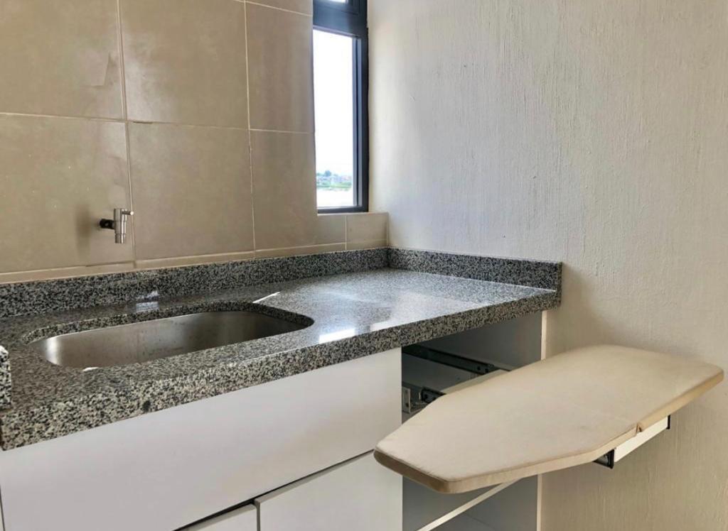 21 de 33: Area de Lavado y planchado