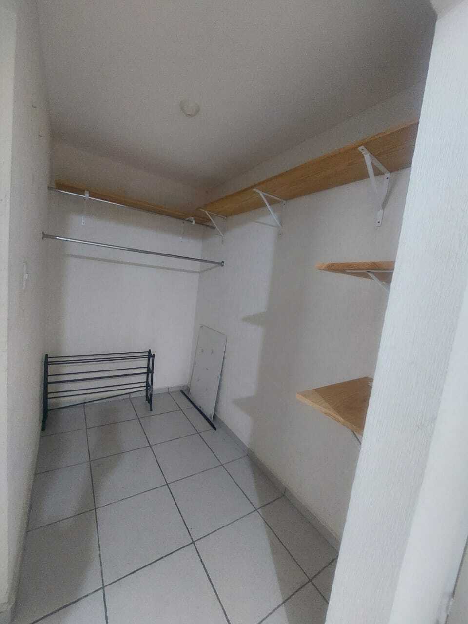 9 de 12