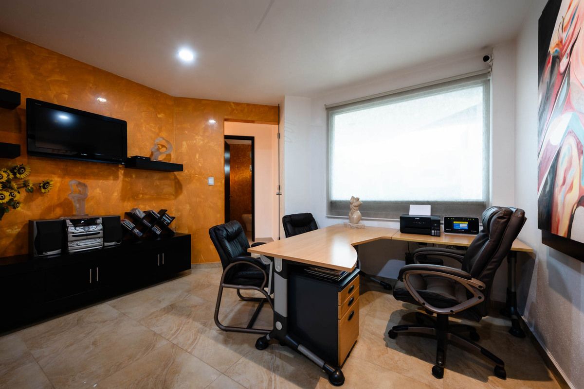 7 de 18: Oficina
