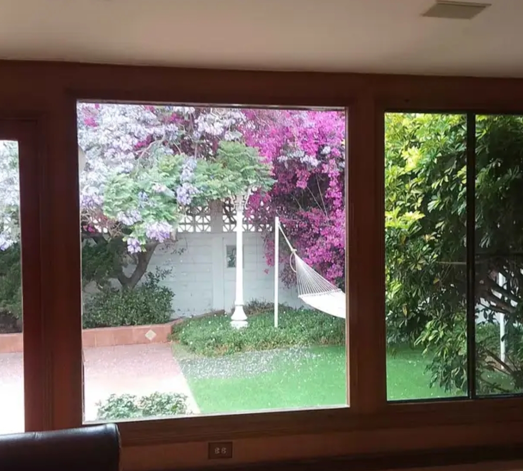 2 de 5: AnteSala y jardin interior