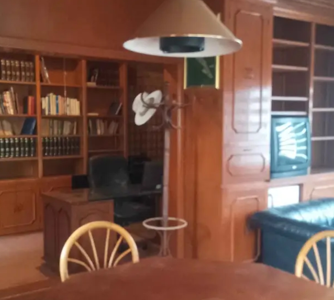 5 de 5: Estudio y salón de juegos