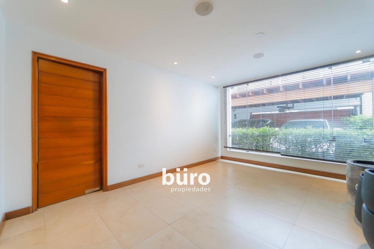 20 de 40: Comedor separado.