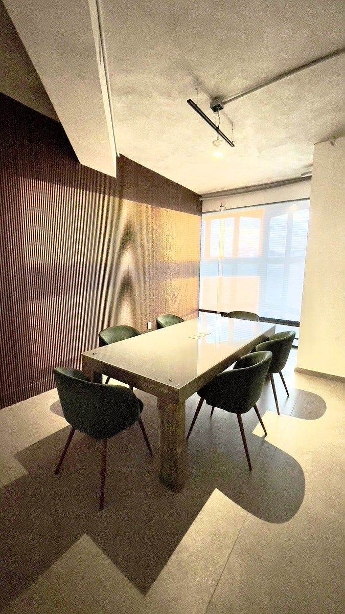 15 de 15: sala de juntas