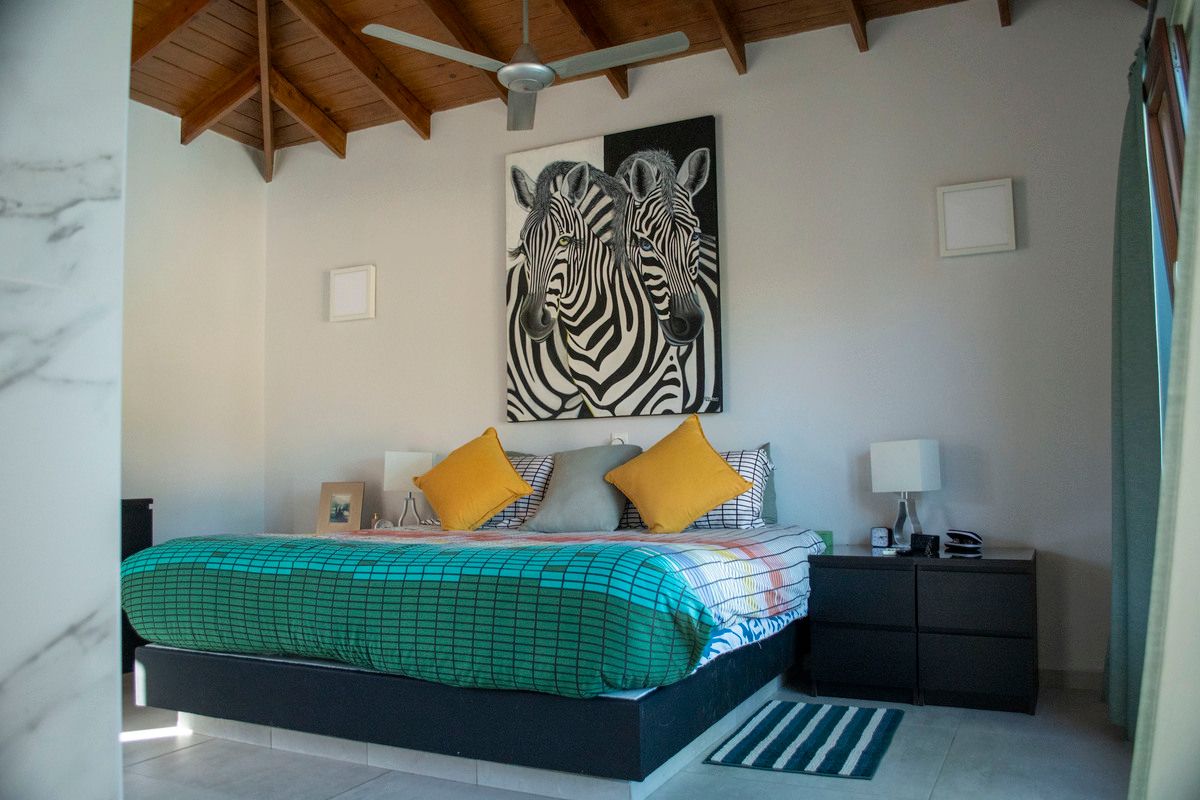 15 of 18: Master Bedroom