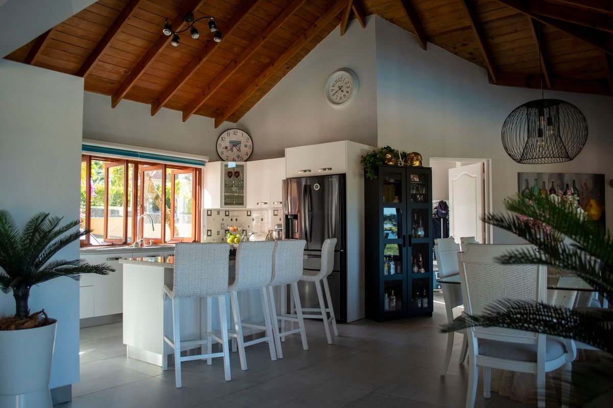 13 of 18: Kitchen + Dining Room