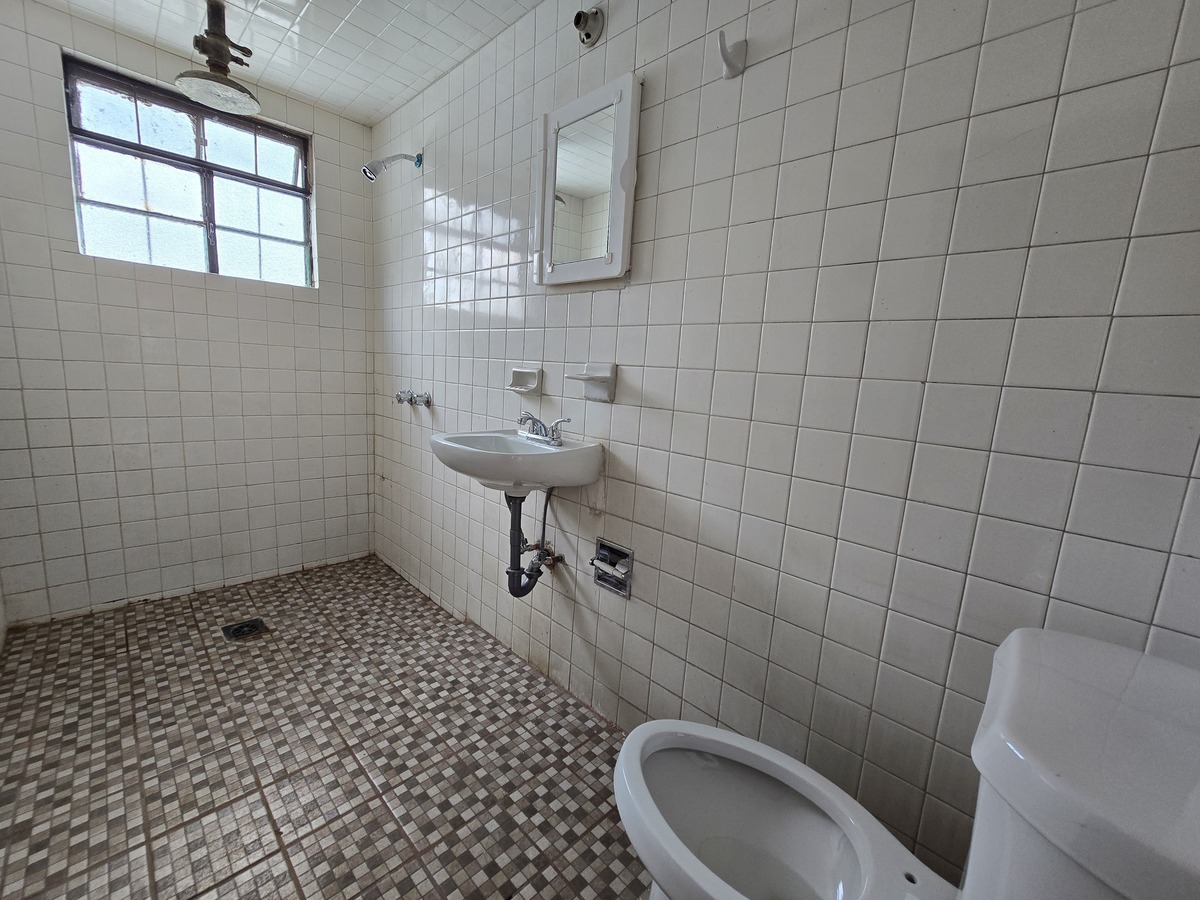 17 de 24: Baño planta alta