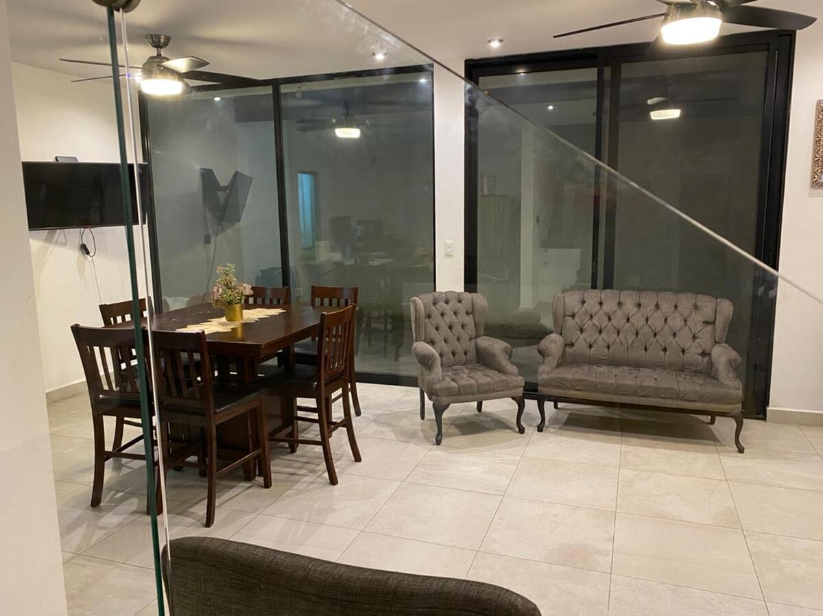 3 of 18: SALA COMEDOR
