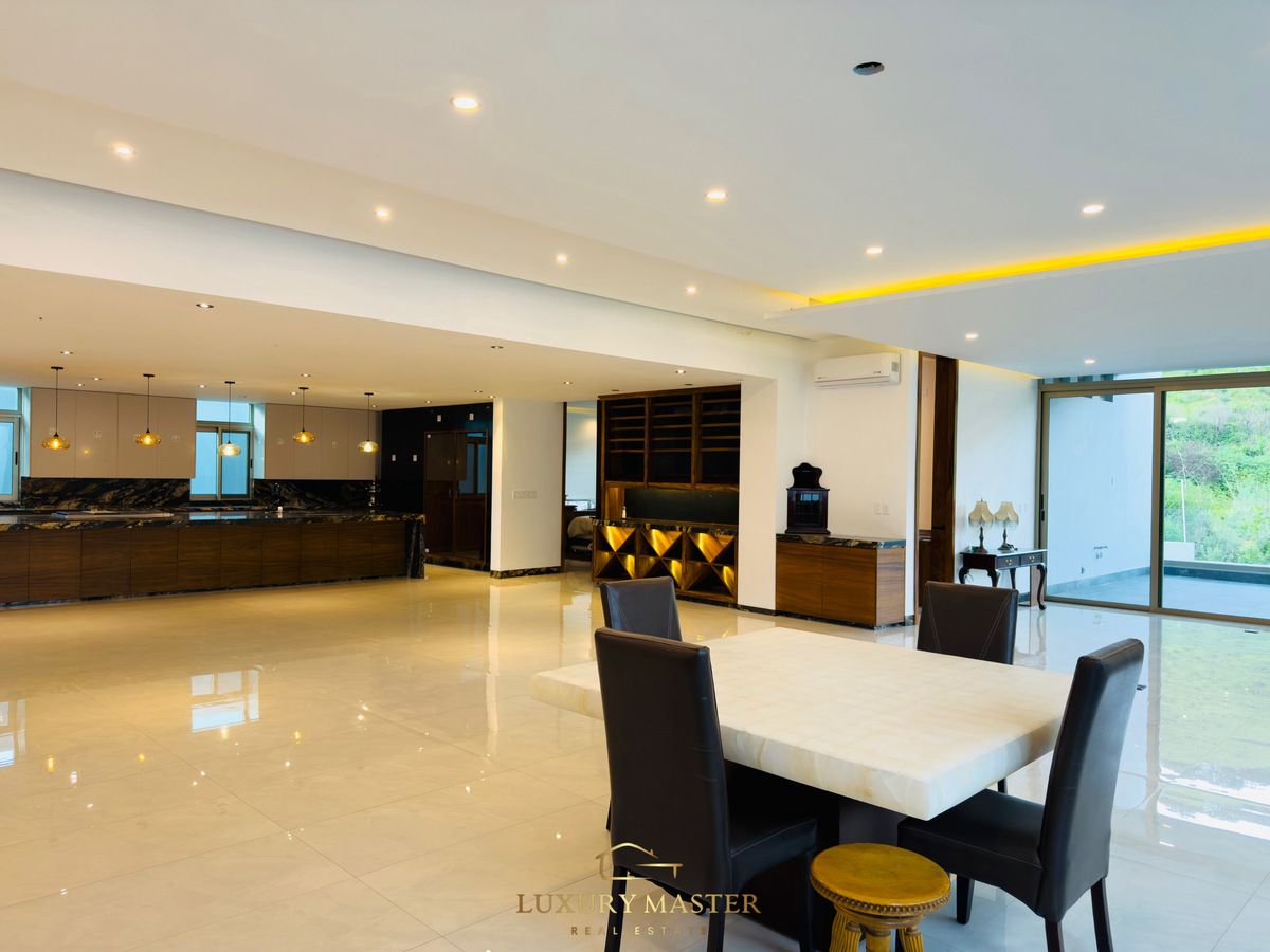 11 de 30: Casa en Fracc Rinconada Santa Anita Ante Comedor