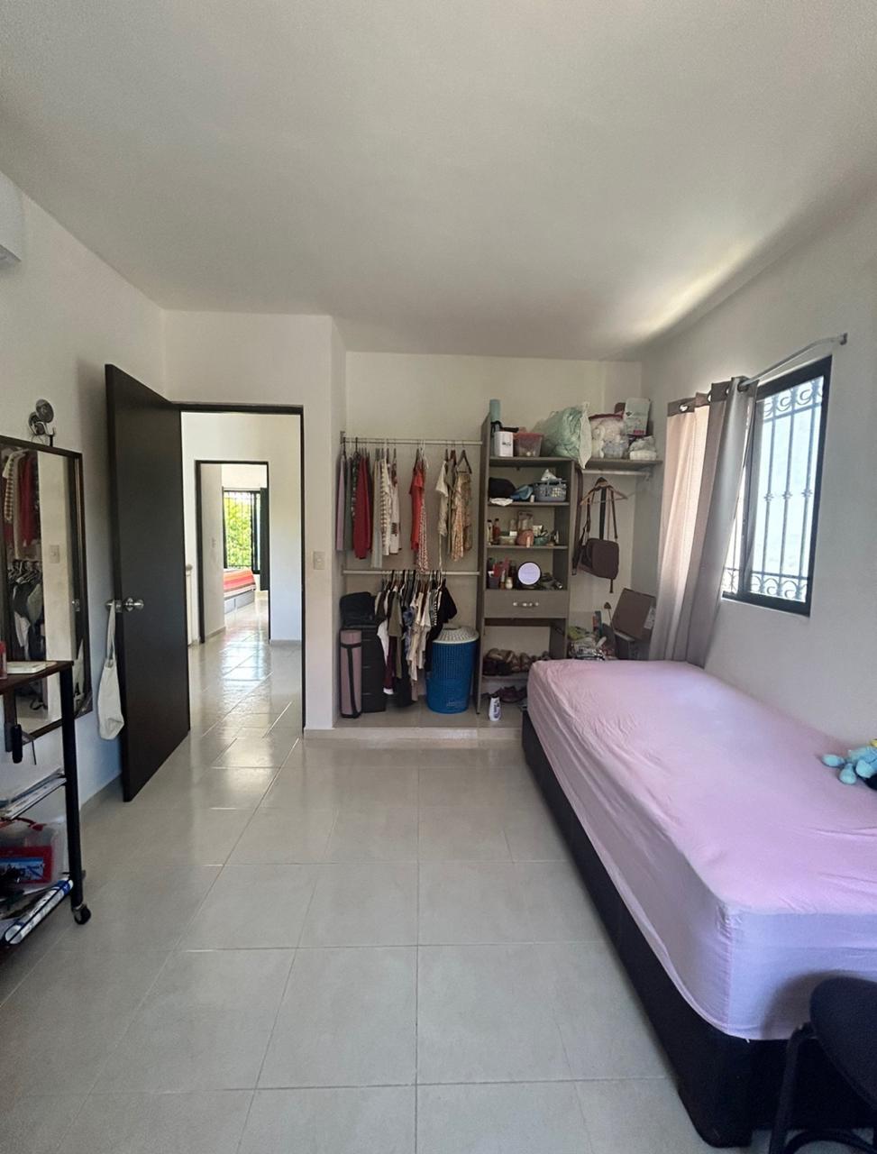 5 of 8: Recamara Sec