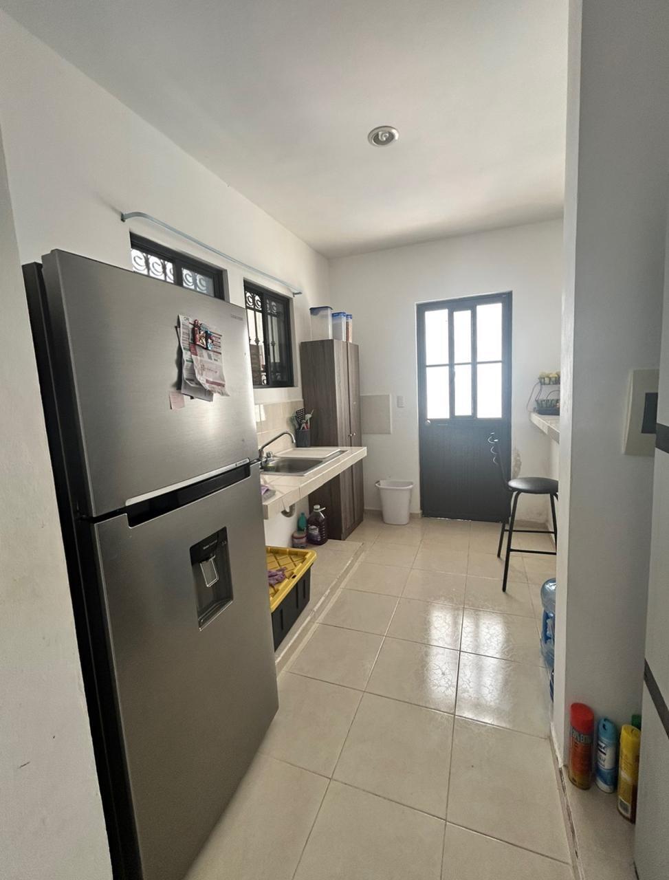 2 of 8: Cocina