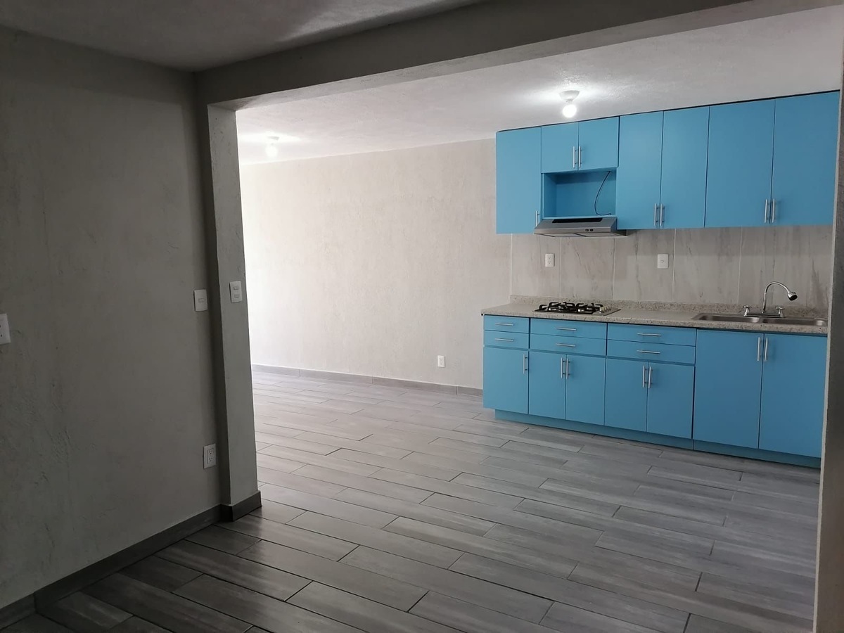 5 of 22: Cocina