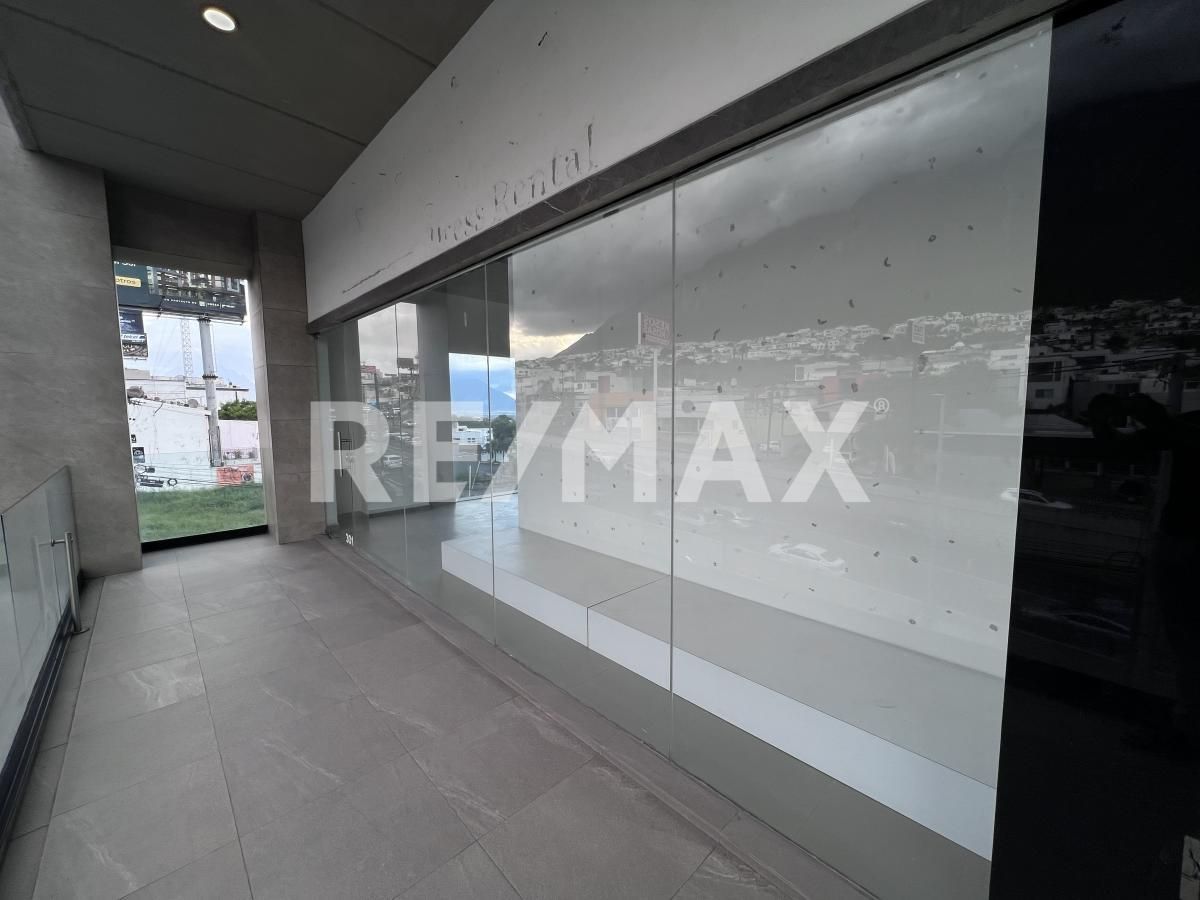 LOCAL - COMERCIAL EN RENTA