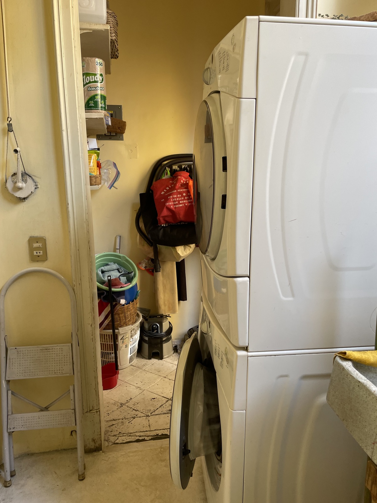 31 de 36: Cuarto de lavado