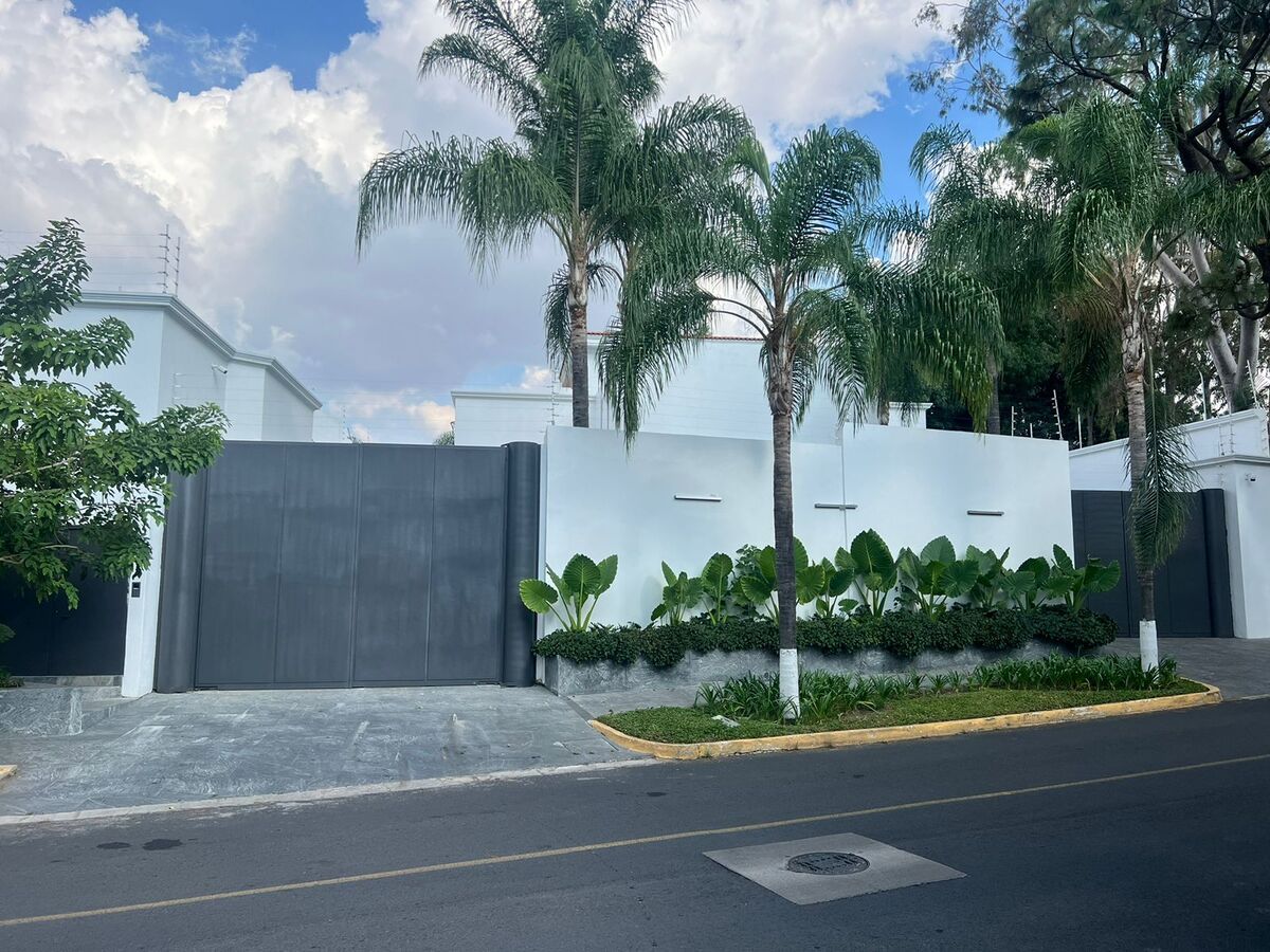 CASA EN VENTA EN COLINAS DE SAN JAVIER - foto 2