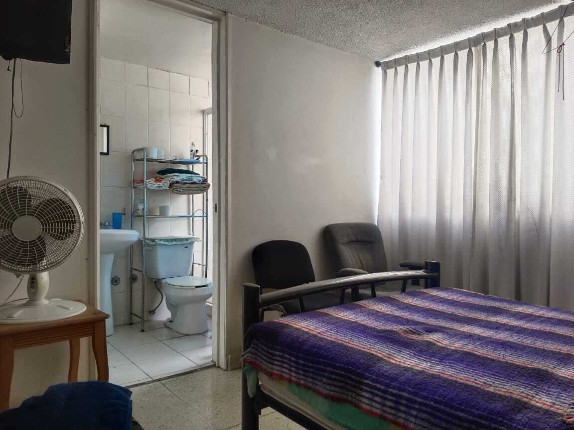 4 de 12