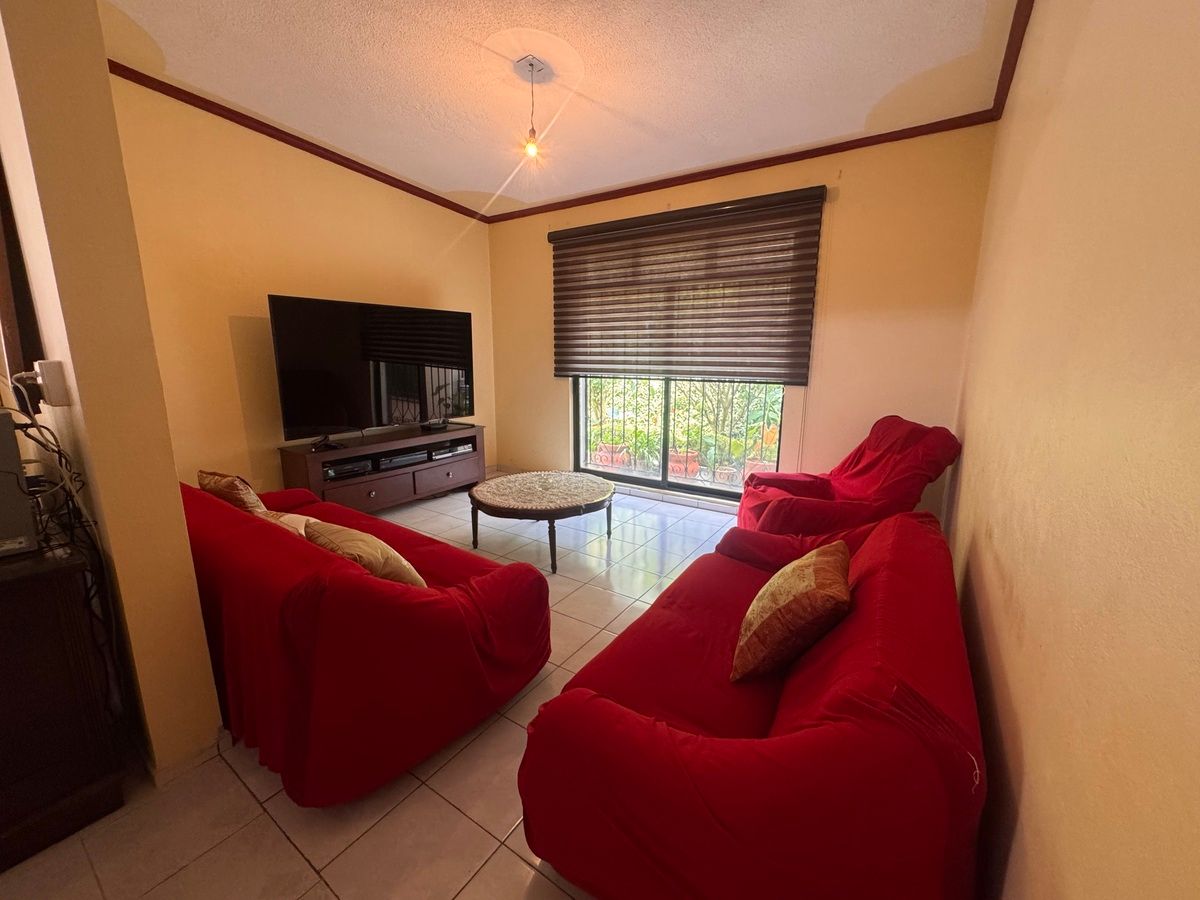 10 de 40: Sala de TV