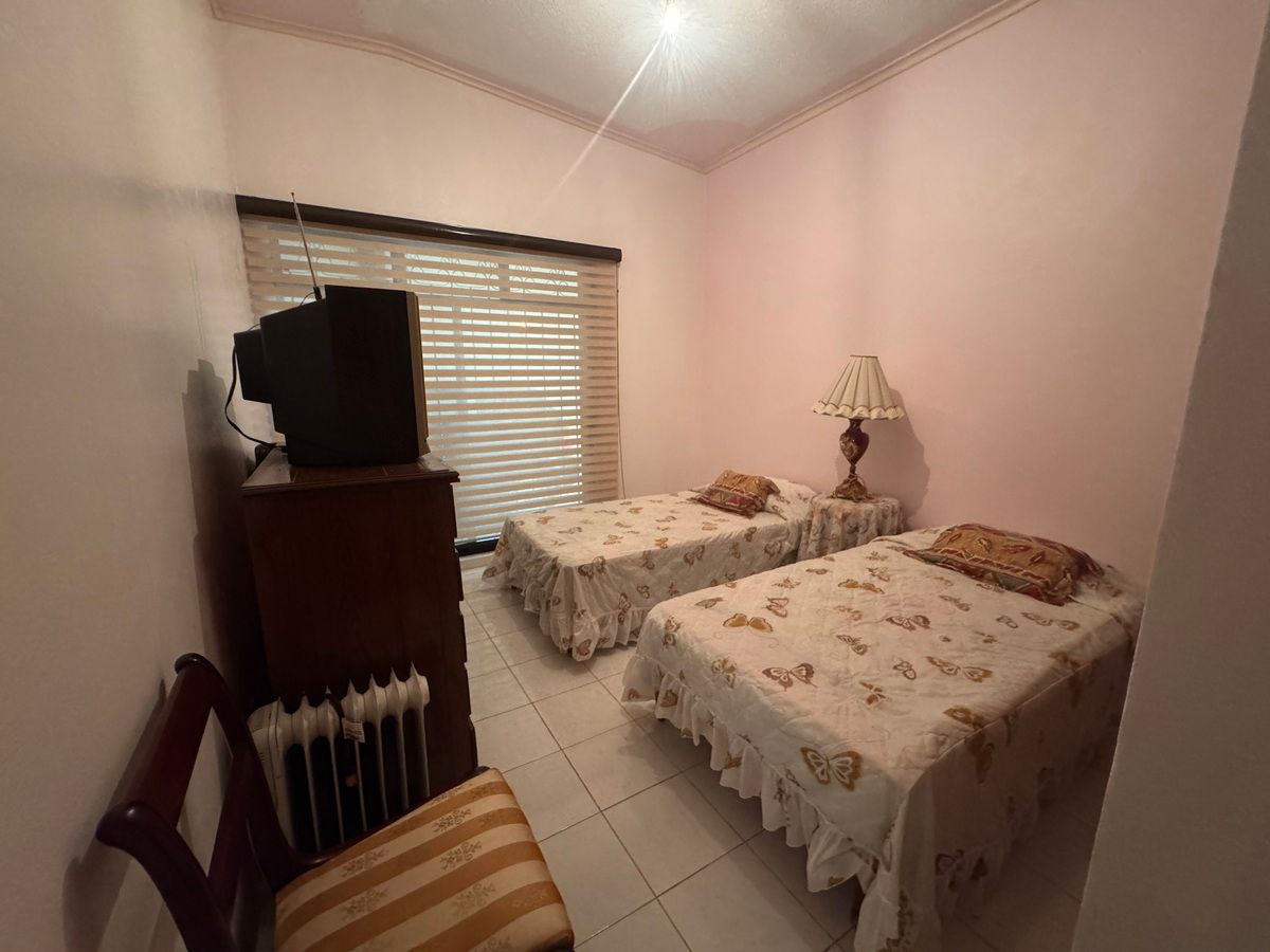 15 de 40: Habitación 2