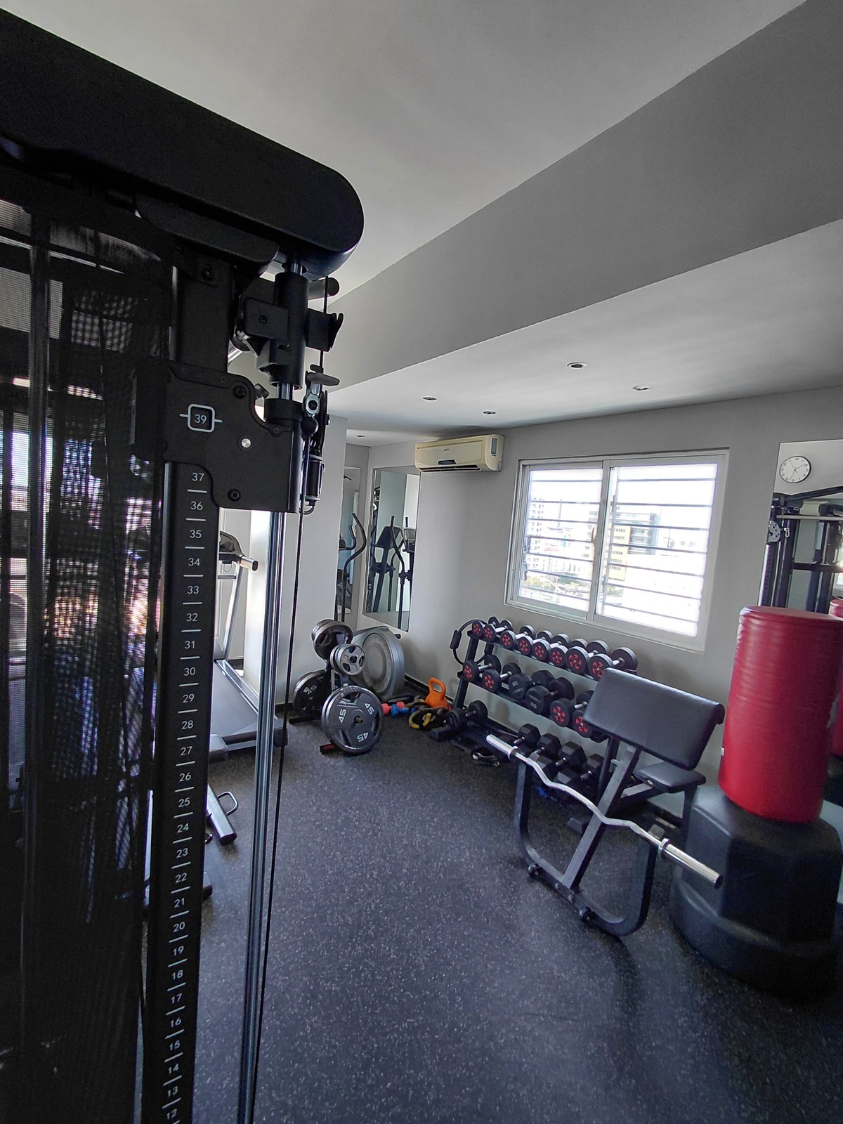 20 de 27: Gym