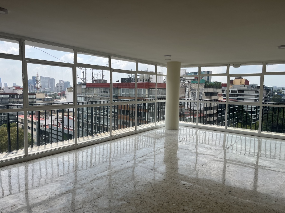 1 de 19: Sala / comedor
