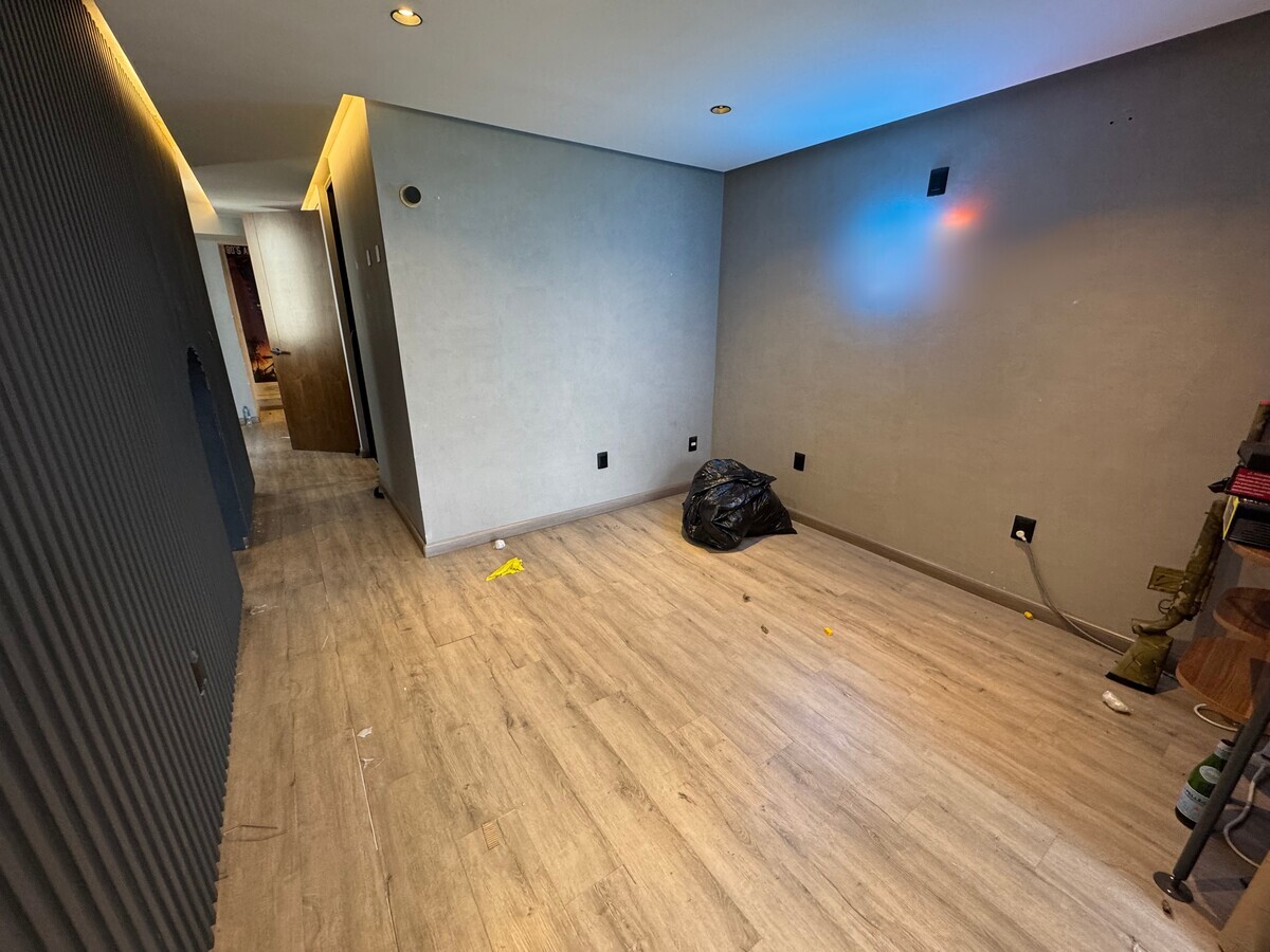 3 de 19: Sala o comedor