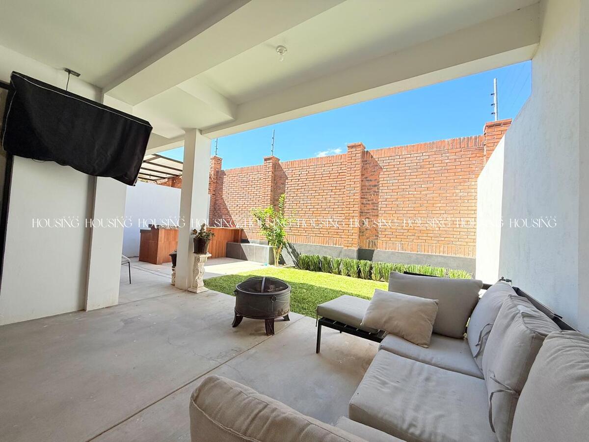 5 de 23: Patio