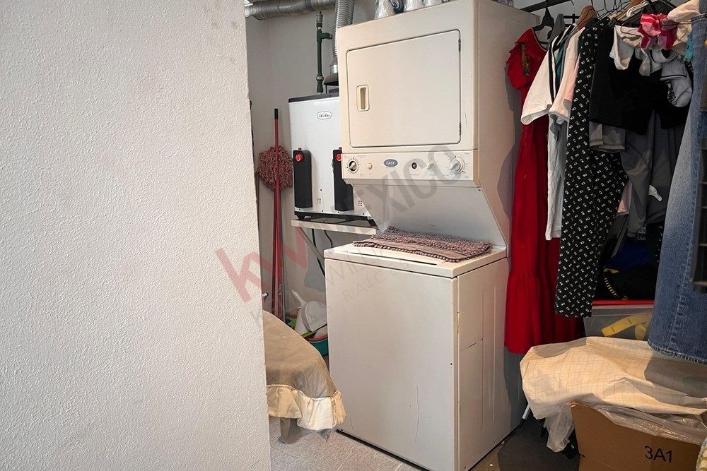 24 de 38: Cuarto de lavado