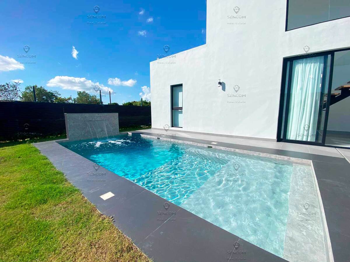 3 de 32: Se-Vende-Villa-Vista-Park-Vista-Cana-3