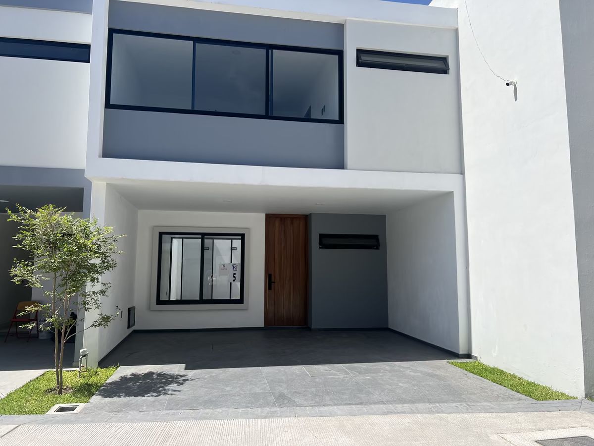 1 de 11: Casa en Coto Privado