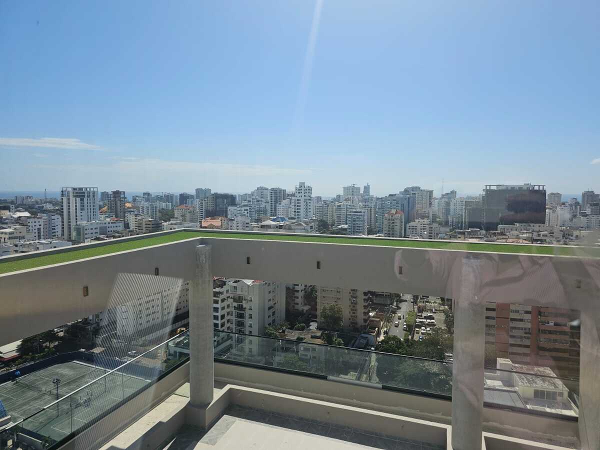 9 de 12