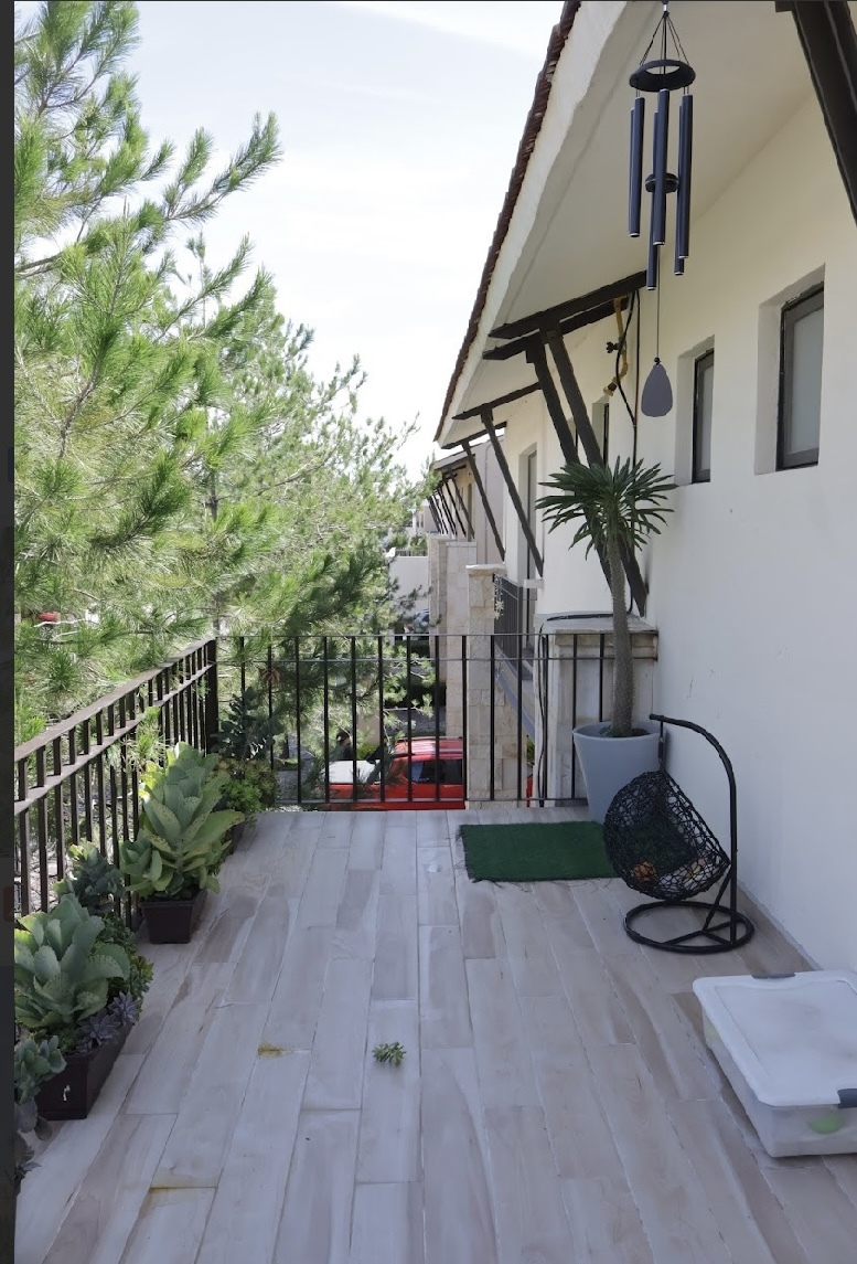 38 of 38: Terraza con espacio excedente