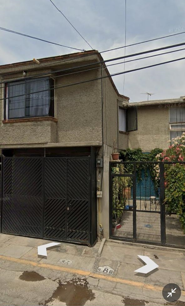 1 de 22: FACHADA PRINCIPAL