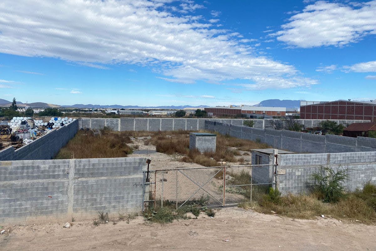Terreno en VENTA a una cuadra de Blvd. Fundadores