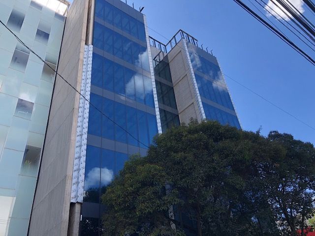 4 de 43