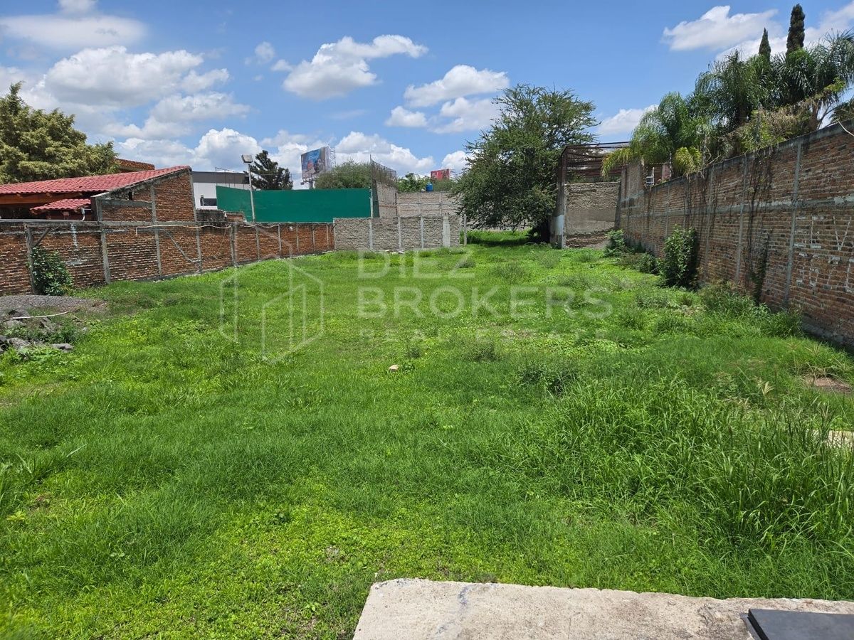 Terreno en Venta - Fraccionamiento el Castillo, El Salto - foto 4