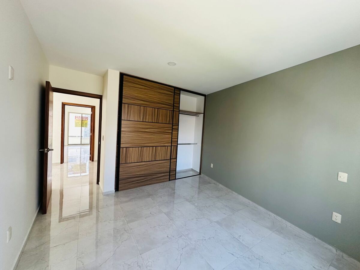 11 of 20: RECAMARA SECUNDARIA 1