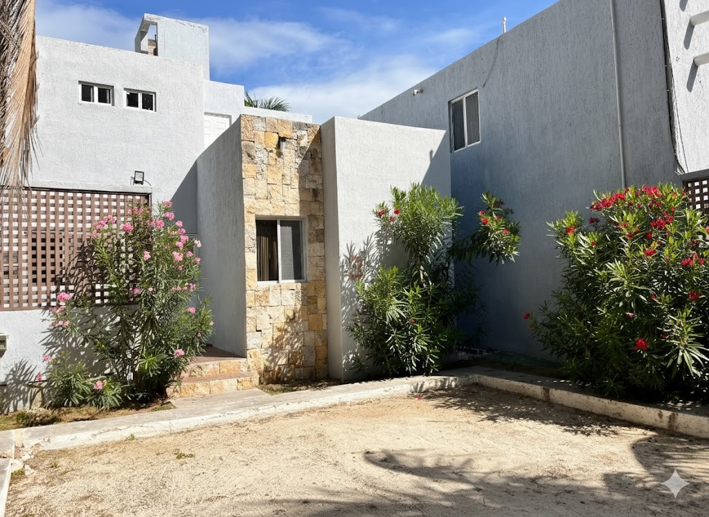 3 de 29: Area de estacionamiento / Cochera