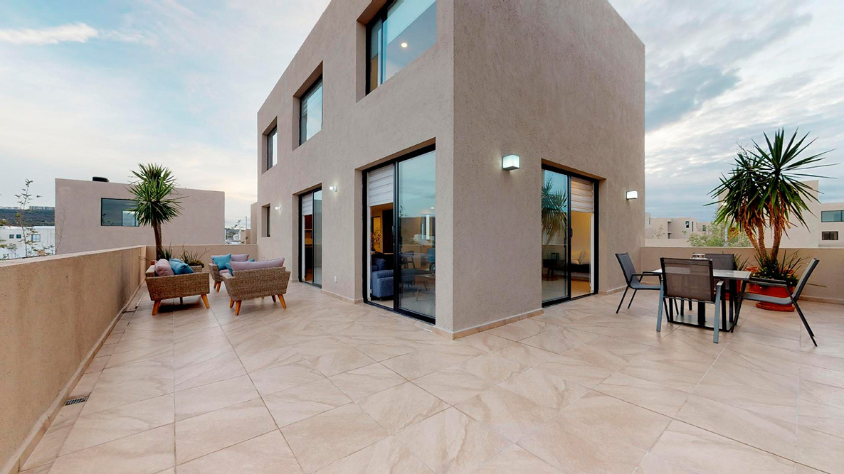 3 de 8: Terraza