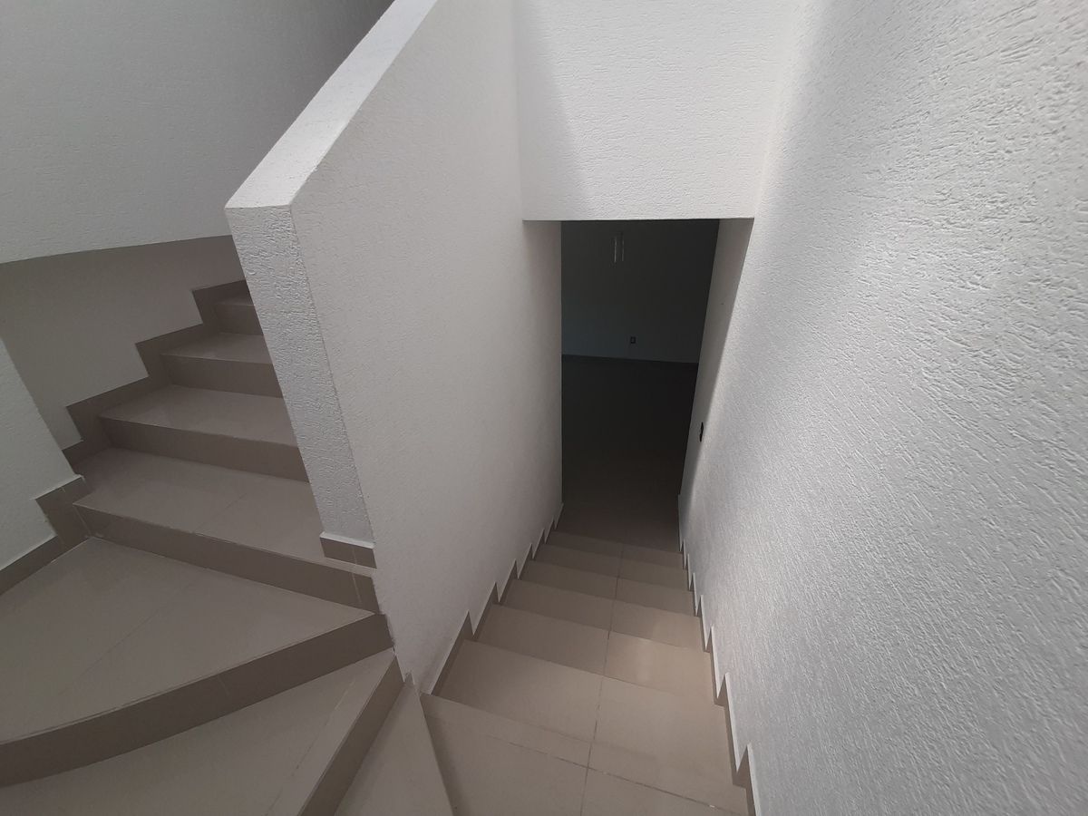 Renta casa en Corregidora, Fracc. San Jerónimo