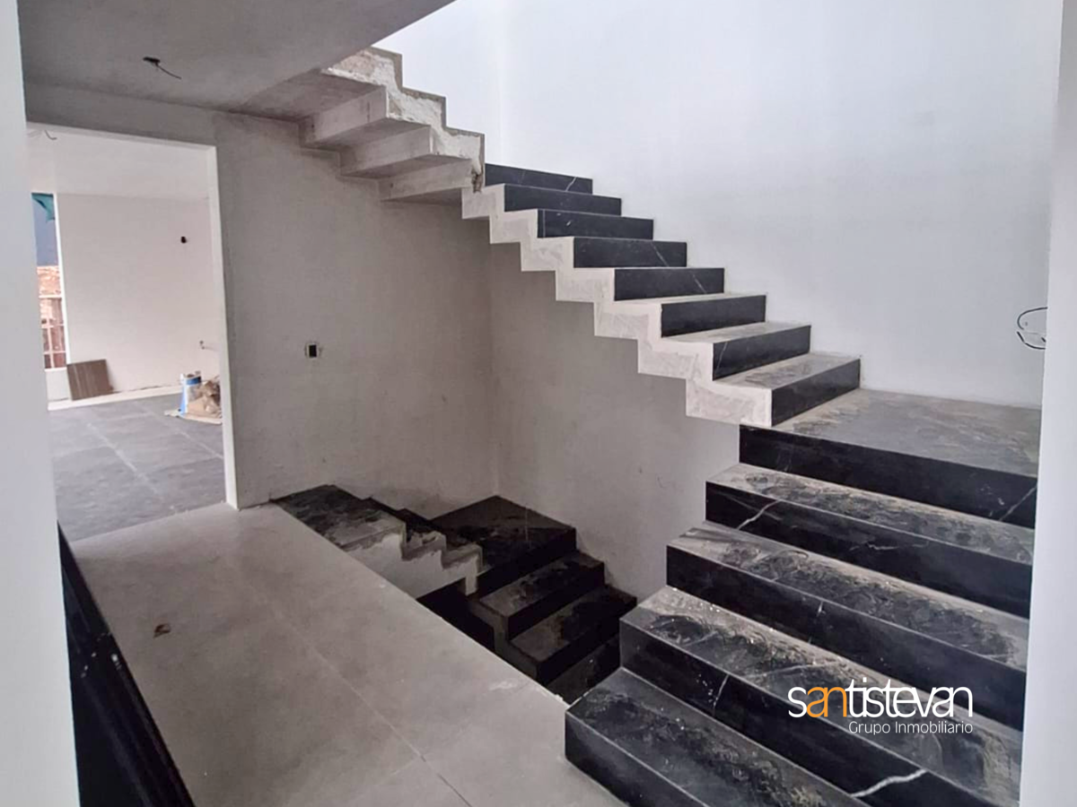 4 de 10: Casa en venta El Cielo Country Club
