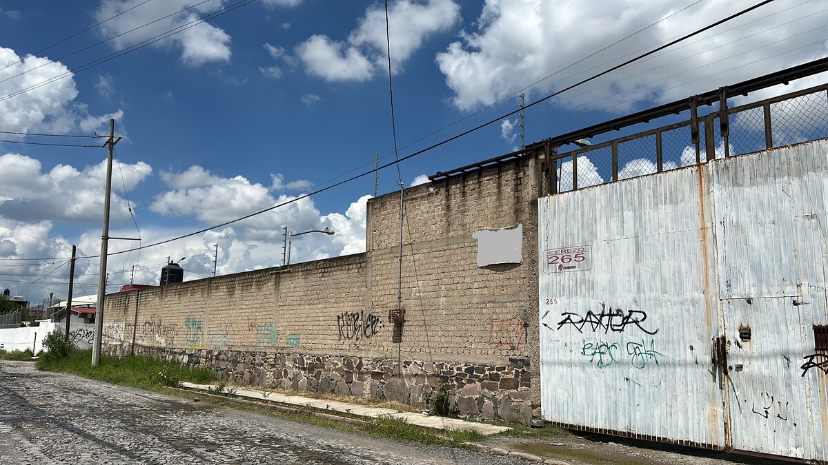 2 de 33