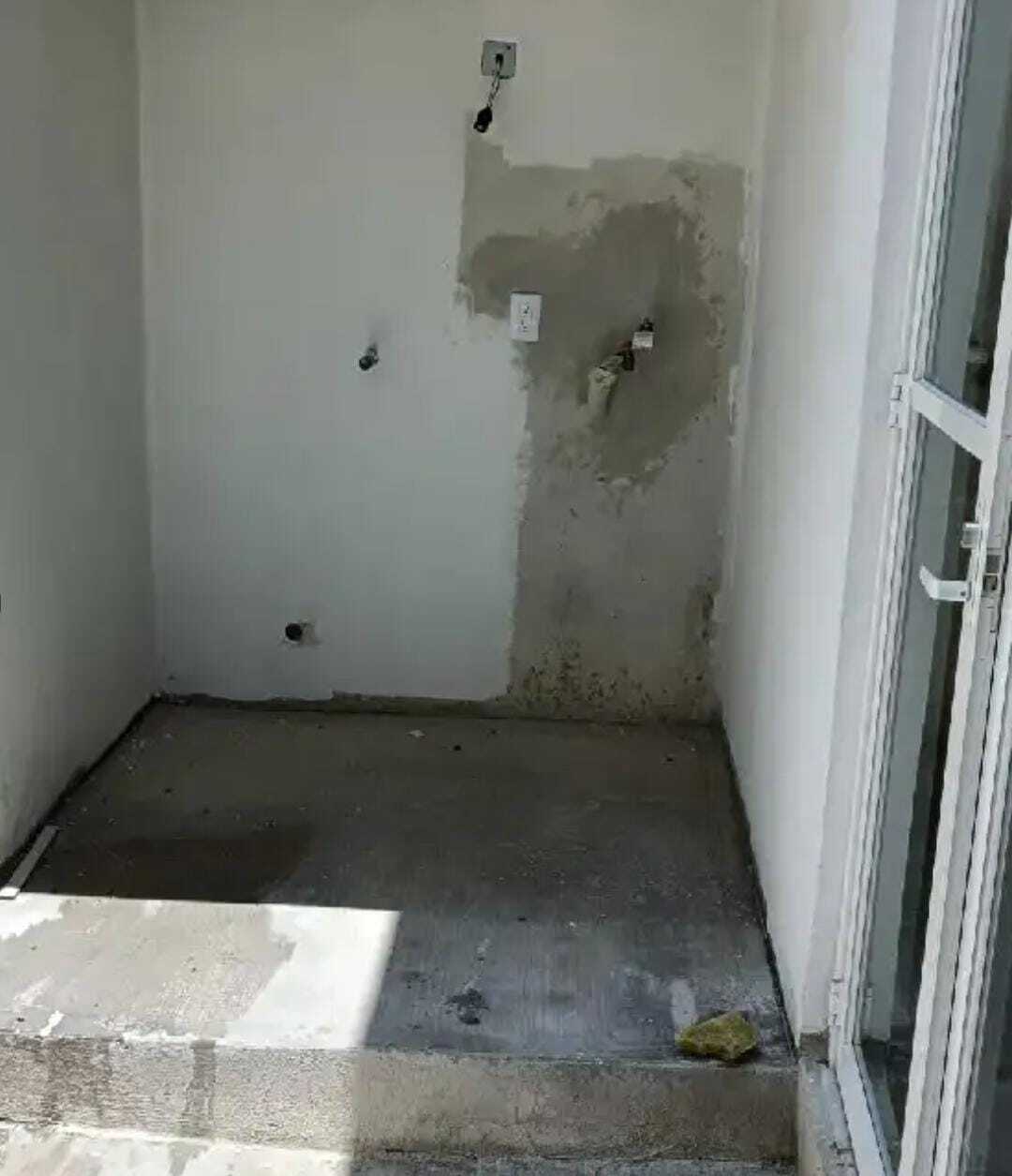 2 of 10