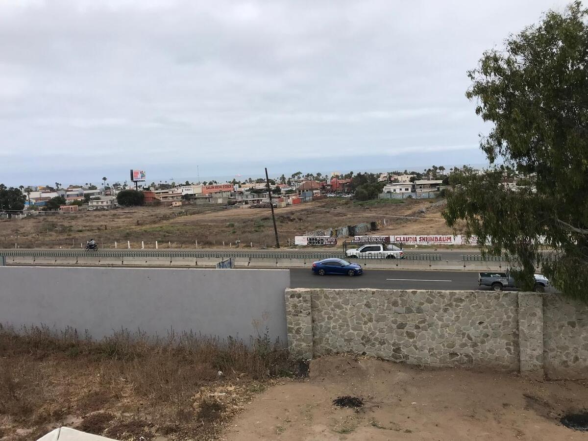 3 de 23