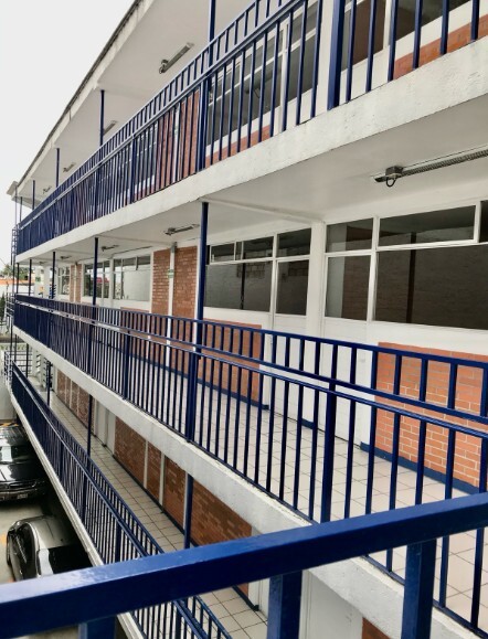 3 de 8