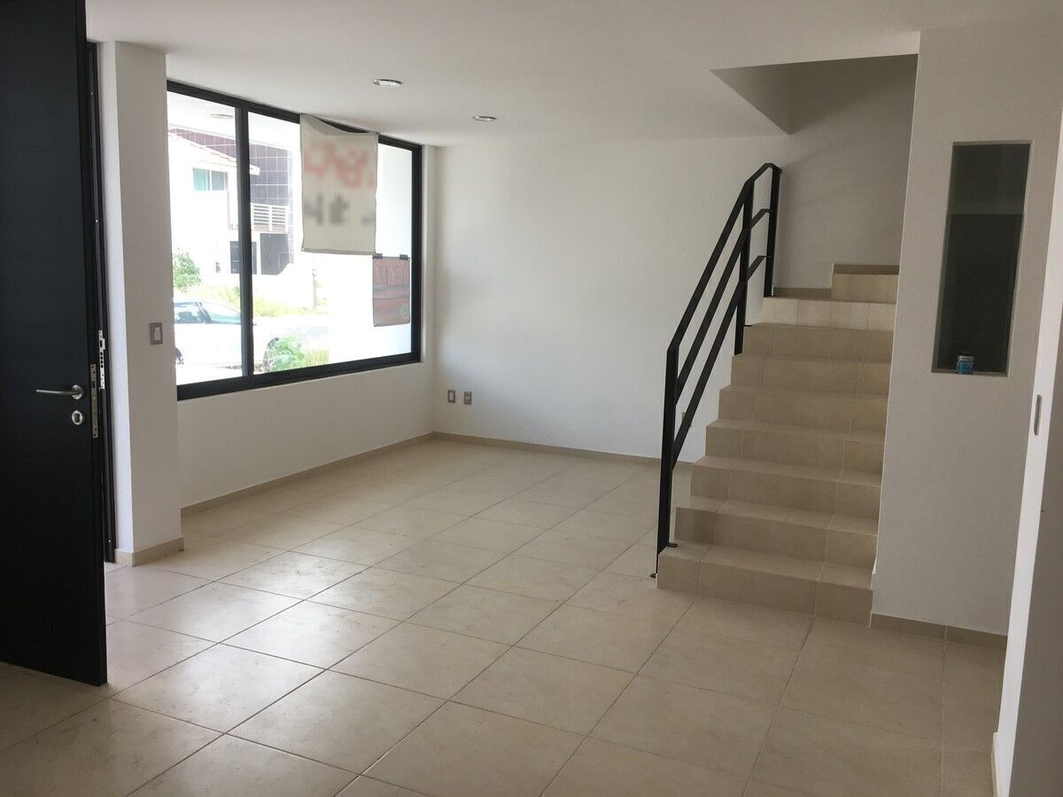 3 de 33: Sala