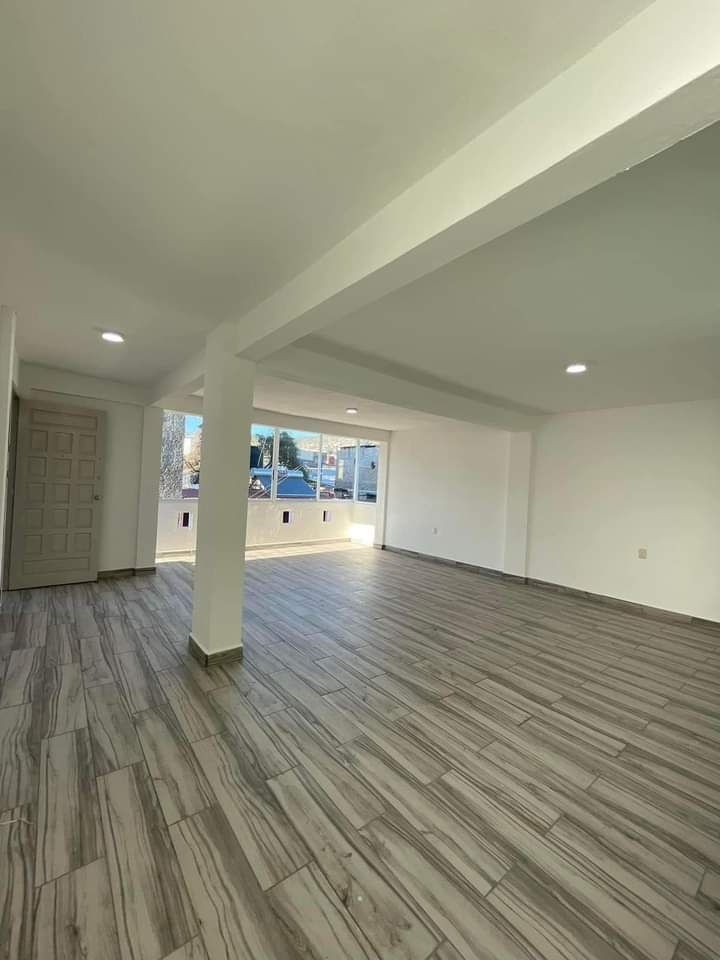 PISO COMERCIAL EN RENTA